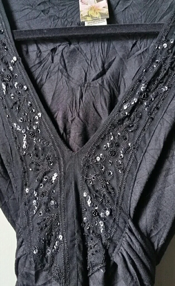 Women's Lily White Embroidery  Blouse Size L - Picture 2 of 4